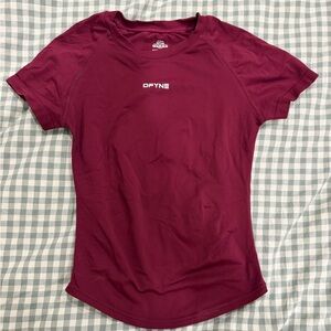 Dfyne Impact Tee in Winter Berry
